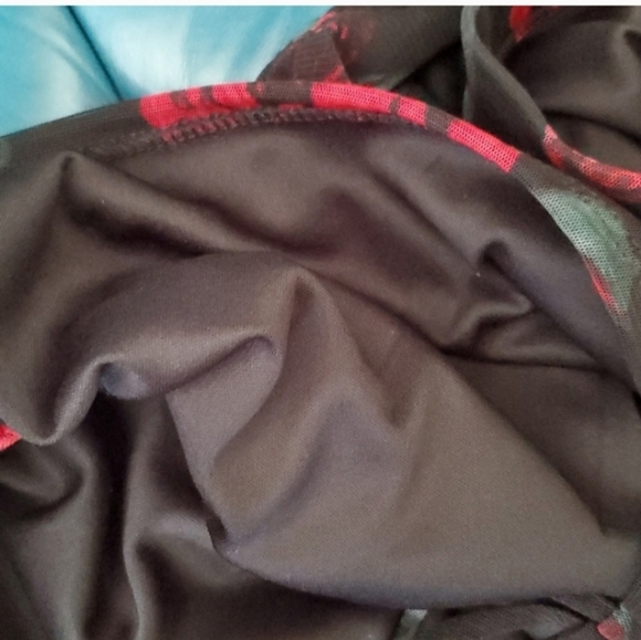 Windsor Rose Print Ruched Skirt - Picture 4 of 7